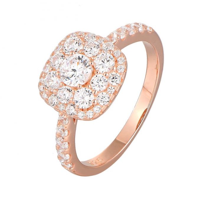 “Rose Étoile” Cluster Diamond Ring