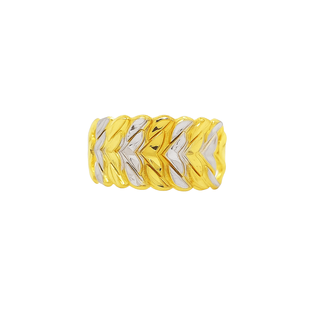 Sculptural Chevron Gold Ring: Dynamic Elegance